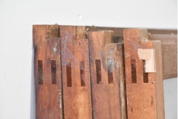 アンティーク建具　昭和初期　木味が風合い豊かなガラス窓4枚セット　(R-085348)