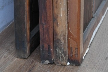 アンティーク建具　昭和初期　木味が風合い豊かなガラス窓4枚セット　(R-085348)