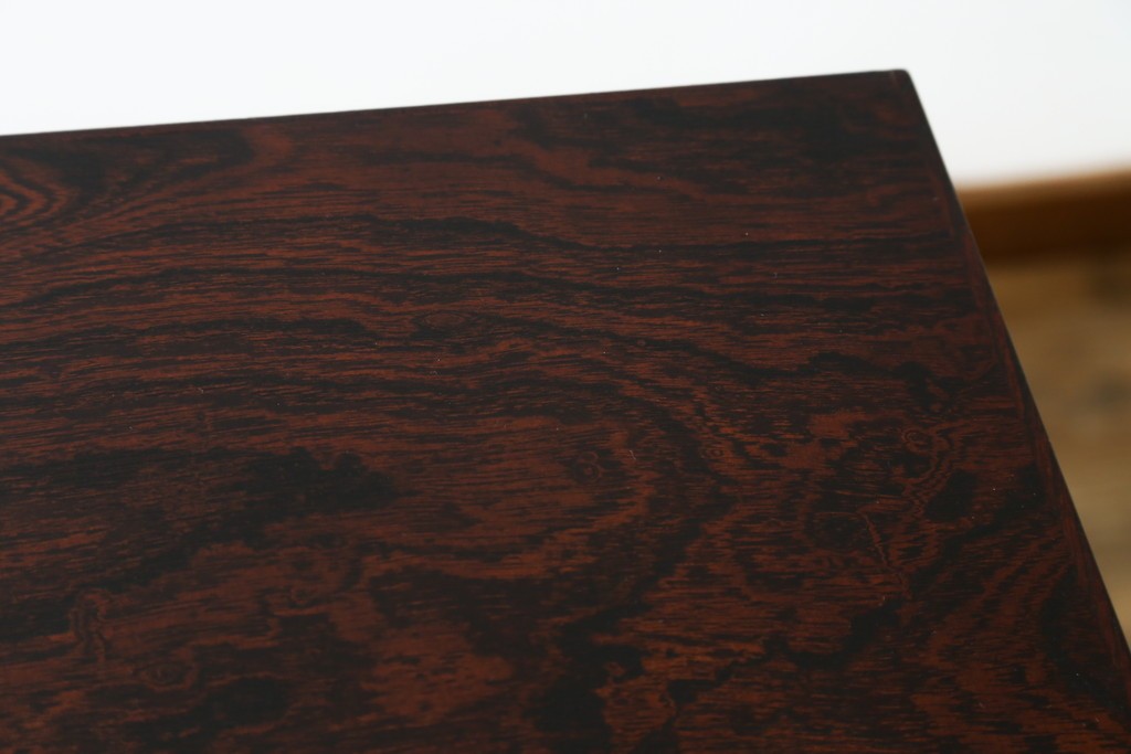 中古　超美品　岩谷堂箪笥　深みある色調と華やかな金具が引き立つ整理箪笥　(R-085351)