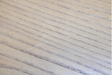 アジアンヴィンテージ　美品　ニレ材　オリエンタルな雰囲気漂うアンティーク調のサイドボード　(R-085353)