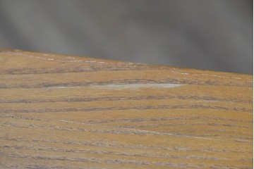 アジアンヴィンテージ　美品　ニレ材　オリエンタルな雰囲気漂うアンティーク調のサイドボード　(R-085353)