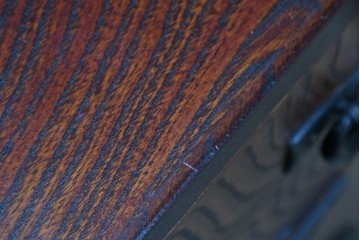 中古　美品　岩谷堂箪笥　迫力ある木目と重厚な金具が映える小箪笥　(R-085354)