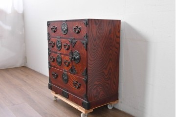 中古　美品　岩谷堂箪笥　迫力ある木目と重厚な金具が映える小箪笥　(R-085354)