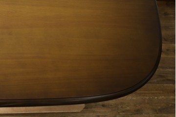 中古　美品　飛騨産業　キツツキ　穂高シリーズ　挽物装飾が映えるダイニングテーブル　(R-085356)