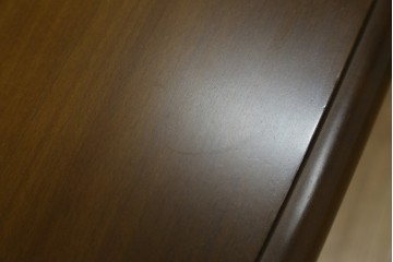 中古　美品　飛騨産業　キツツキ　穂高シリーズ　挽物装飾が映えるダイニングテーブル　(R-085356)