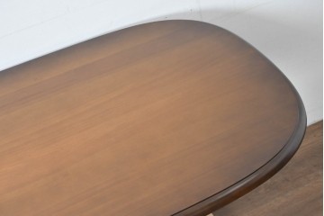 中古　美品　飛騨産業　キツツキ　穂高シリーズ　挽物装飾が映えるダイニングテーブル　(R-085356)