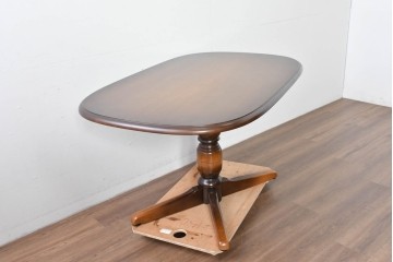 中古　美品　飛騨産業　キツツキ　穂高シリーズ　挽物装飾が映えるダイニングテーブル　(R-085356)