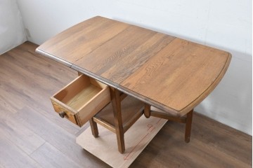 和製ヴィンテージ　ナラ材　機能美が魅力的な引き出し付きのバタフライテーブル　(R-085357)