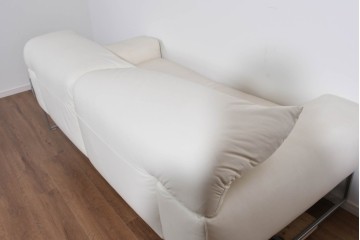 中古　IDC大塚家具取り扱い　Elba(エルバイタリア)　フォーエバーヤング　やわらかな質感とボリューム感が心地よい2人掛けソファ　定価約110万円　(R-085359)