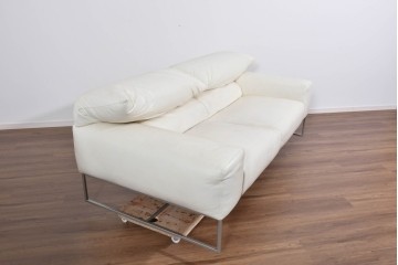 中古　IDC大塚家具取り扱い　Elba(エルバイタリア)　フォーエバーヤング　やわらかな質感とボリューム感が心地よい2人掛けソファ　定価約110万円　(R-085359)