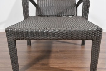 中古　美品　アウトドアリビングブランド　DEDON(デドン)　Panama(パナマ)　リチャード・フリニアデザインのビーチチェア　定価約35万円　(R-085360)