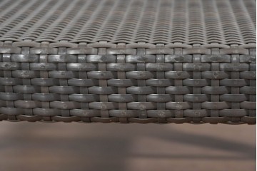 中古　美品　アウトドアリビングブランド　DEDON(デドン)　Panama(パナマ)　リチャード・フリニアデザインのビーチチェア　定価約35万円　(R-085360)