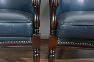 中古　美品　maruni(マルニ木工)　KENT-COURT(ケントコート)　ブリティッシュコレクション　本革(レザー)　メイフェアーのアームチェア2脚　セット定価約94万円相当　(R-085361)