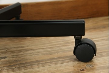 中古　美品　希少な廃番品　maruni(マルニ木工)　地中海シリーズ　深みのあるグリーンが上品なデスクチェア　(R-085362)