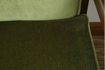 中古　美品　希少な廃番品　maruni(マルニ木工)　地中海シリーズ　深みのあるグリーンが上品なデスクチェア　(R-085362)