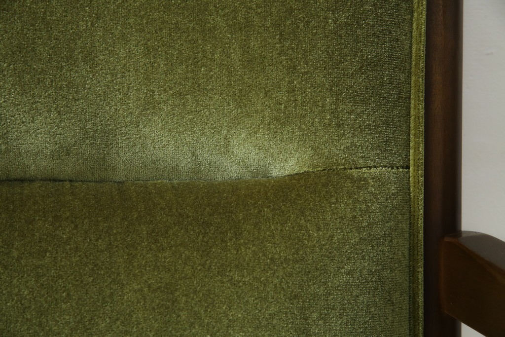 中古　美品　希少な廃番品　maruni(マルニ木工)　地中海シリーズ　深みのあるグリーンが上品なデスクチェア　(R-085362)