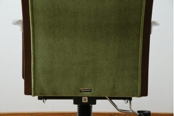 中古　美品　希少な廃番品　maruni(マルニ木工)　地中海シリーズ　深みのあるグリーンが上品なデスクチェア　(R-085362)