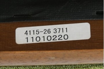 中古　美品　希少な廃番品　maruni(マルニ木工)　地中海シリーズ　深みのあるグリーンが上品なデスクチェア　(R-085362)