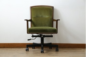 中古　美品　希少な廃番品　maruni(マルニ木工)　地中海シリーズ　深みのあるグリーンが上品なデスクチェア　(R-085362)