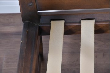 イギリスヴィンテージ　ERCOL(アーコール)　Old Colonial(オールドコロニアル)　英国らしい重厚デザインが魅力のイージーチェア　(R-085363)