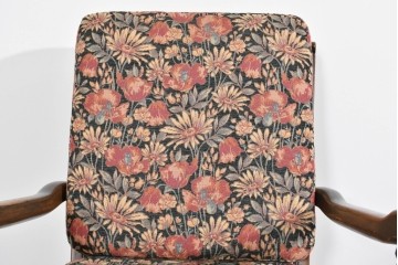 イギリスヴィンテージ　ERCOL(アーコール)　Old Colonial(オールドコロニアル)　英国らしい重厚デザインが魅力のイージーチェア　(R-085363)