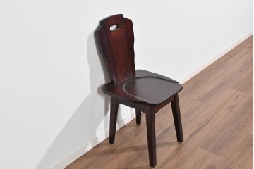 中古　美品　神居民芸家具　素朴な温もりとやわらかな背板デザインが魅力のチェア　(R-085365)