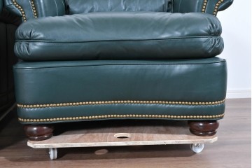 中古　展示品　超美品　ホワイトハウス御用達　アメリカ高級家具　ハンコック&ムーア(Hancock & Moore)　上質レザーの1人掛けソファ2脚　定価(2脚合計)約180万円　(R-085367)