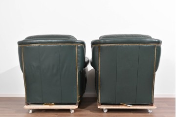 中古　展示品　超美品　ホワイトハウス御用達　アメリカ高級家具　ハンコック&ムーア(Hancock & Moore)　上質レザーの1人掛けソファ2脚　定価(2脚合計)約180万円　(R-085367)