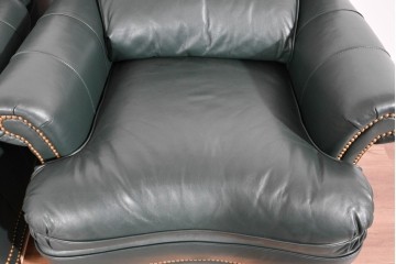 中古　展示品　超美品　ホワイトハウス御用達　アメリカ高級家具　ハンコック&ムーア(Hancock & Moore)　上質レザーの1人掛けソファ2脚　定価(2脚合計)約180万円　(R-085367)