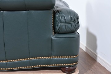 中古　展示品　超美品　ホワイトハウス御用達　アメリカ高級家具　ハンコック&ムーア(Hancock & Moore)　上質レザーの1人掛けソファ2脚　定価(2脚合計)約180万円　(R-085367)