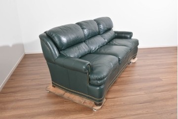 中古　展示品　超美品　ホワイトハウス御用達　アメリカ高級家具　ハンコックアンドムーア(Hancock&Moore)　クラシカルな3人掛けレザーソファ　定価約120万円相当　(R-085368)