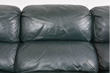 中古　展示品　超美品　ホワイトハウス御用達　アメリカ高級家具　ハンコックアンドムーア(Hancock&Moore)　クラシカルな3人掛けレザーソファ　定価約120万円相当　(R-085368)