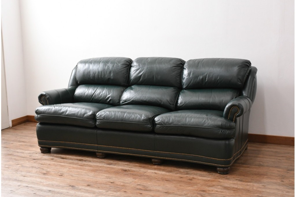 中古　展示品　超美品　ホワイトハウス御用達　アメリカ高級家具　ハンコックアンドムーア(Hancock&Moore)　クラシカルな3人掛けレザーソファ　定価約120万円　(R-085368)
