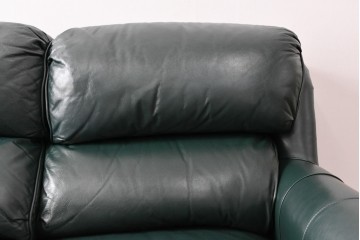 中古　展示品　超美品　ホワイトハウス御用達　アメリカ高級家具　ハンコックアンドムーア(Hancock&Moore)　クラシカルな3人掛けレザーソファ　定価約120万円　(R-085368)