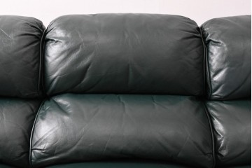 中古　展示品　超美品　ホワイトハウス御用達　アメリカ高級家具　ハンコックアンドムーア(Hancock&Moore)　クラシカルな3人掛けレザーソファ　定価約120万円　(R-085368)