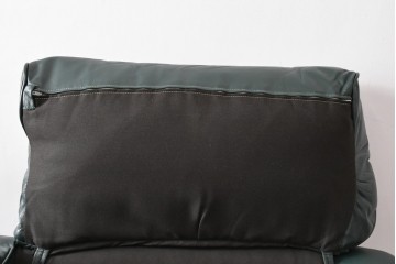 中古　展示品　超美品　ホワイトハウス御用達　アメリカ高級家具　ハンコックアンドムーア(Hancock&Moore)　クラシカルな3人掛けレザーソファ　定価約120万円　(R-085368)