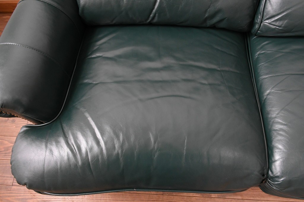 中古　展示品　超美品　ホワイトハウス御用達　アメリカ高級家具　ハンコックアンドムーア(Hancock&Moore)　クラシカルな3人掛けレザーソファ　定価約120万円　(R-085368)