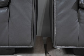 中古　ノル(Knoll)　オット・ザフデザイン　ヘリコレクション　本革(レザー)　1人掛けソファ2脚　セット定価約80万円相当　(R-085369)