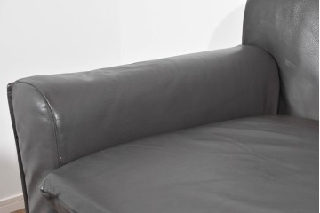 中古　ノル(Knoll)　オット・ザフデザイン　ヘリコレクション　本革(レザー)　1人掛けソファ2脚　セット定価約80万円相当　(R-085369)