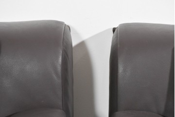 中古　ノル(Knoll)　オット・ザフデザイン　ヘリコレクション　本革(レザー)　1人掛けソファ2脚　セット定価約80万円相当　(R-085369)