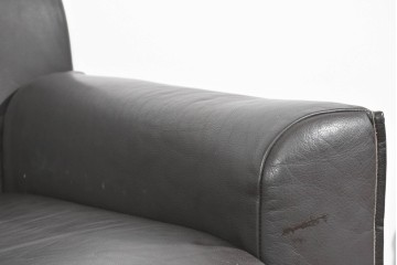 中古　ノル(Knoll)　オット・ザフデザイン　ヘリコレクション　本革(レザー)　1人掛けソファ2脚　セット定価約80万円相当　(R-085369)