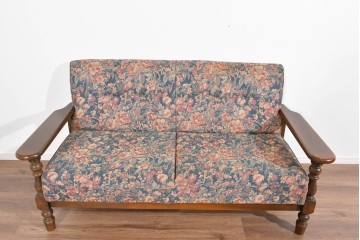 中古　美品　三越家具(現カントリーハウス)　Brugge(ブルージュ)　クラシカルな花柄張地が目を引く2人掛けソファ　定価約35万円　(R-085370)