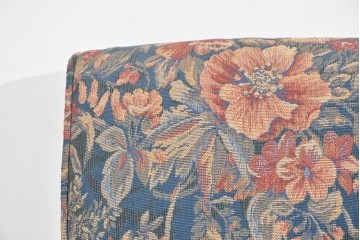 中古　美品　三越家具(現カントリーハウス)　Brugge(ブルージュ)　クラシカルな花柄張地が目を引く2人掛けソファ　定価約35万円　(R-085370)