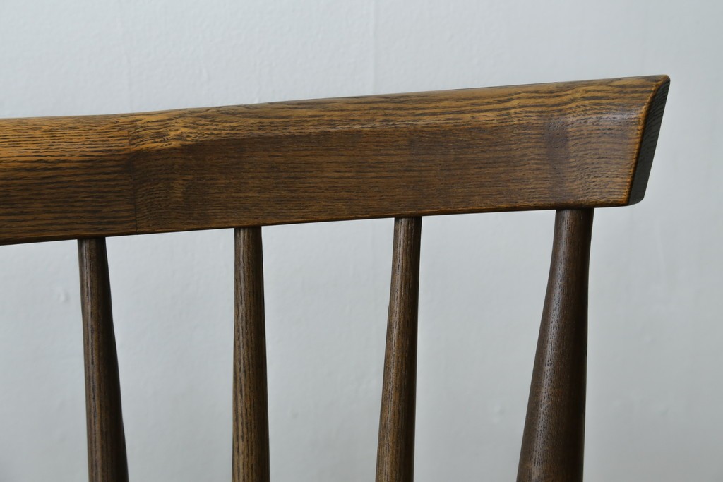 中古　美品　希少なナガノインテリア　タモ材　すっきりとしたスポーク背のウィンザーベンチ　(R-085371)