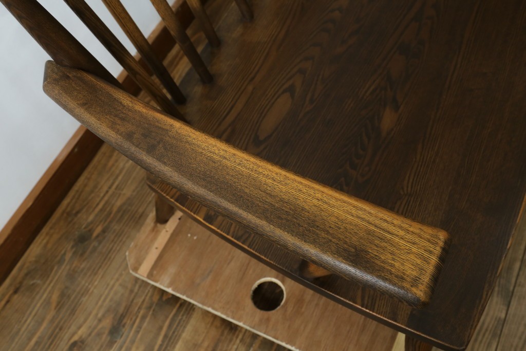 中古　美品　希少なナガノインテリア　タモ材　すっきりとしたスポーク背のウィンザーベンチ　(R-085371)