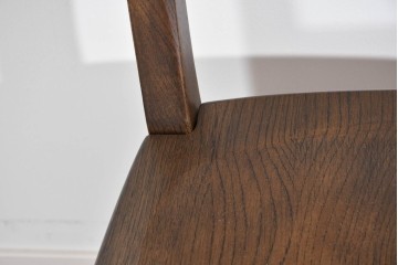 中古　美品　KASHIWA(柏木工)　WILDERNESS(ウェルダネス)シリーズ　ナラ材の温かみあふれるダイニングチェア　(R-085374)