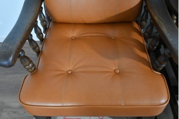 中古　超美品　使用感ほぼなし　飛騨産業　キツツキ　PROVINCIAL(プロヴィンシャル)シリーズ　1人掛けレザーソファ2脚　セット定価約100万円相当　(R-085375)