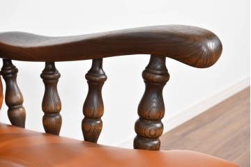 中古　超美品　使用感ほぼなし　飛騨産業　キツツキ　PROVINCIAL(プロヴィンシャル)シリーズ　3人掛けレザーソファ 　定価約90万円相当　(R-085376)