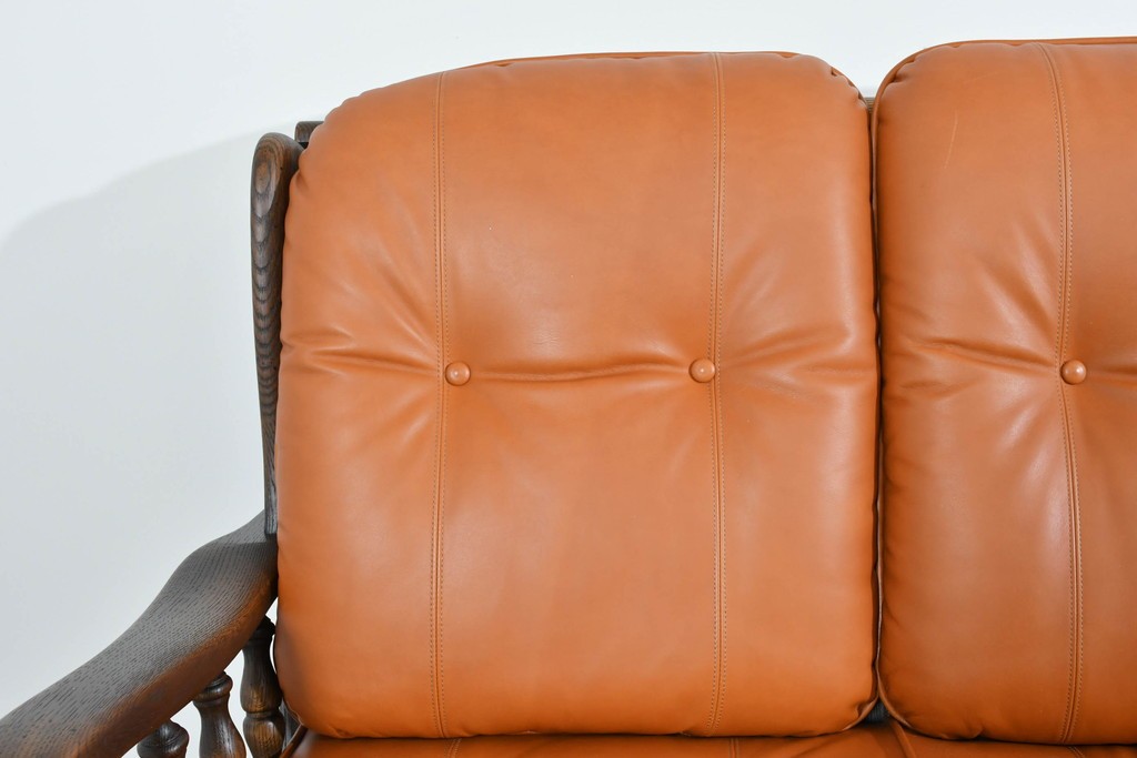 中古　超美品　使用感ほぼなし　飛騨産業　キツツキ　PROVINCIAL(プロヴィンシャル)シリーズ　3人掛けレザーソファ 　定価約90万円相当　(R-085376)