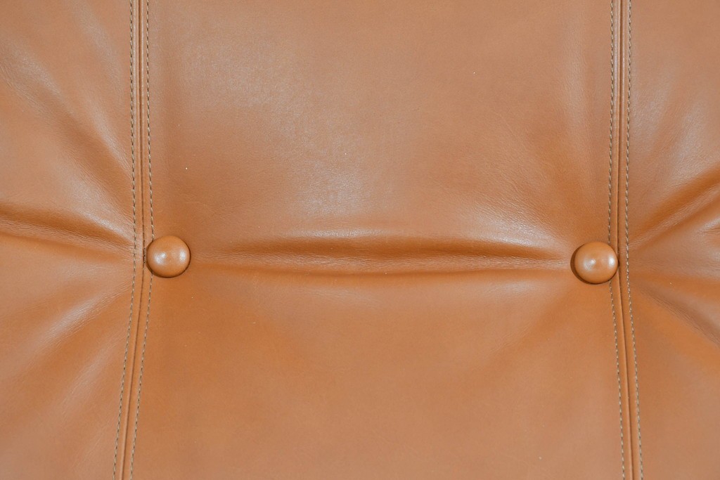 中古　超美品　使用感ほぼなし　飛騨産業　キツツキ　PROVINCIAL(プロヴィンシャル)シリーズ　3人掛けレザーソファ 　定価約90万円相当　(R-085376)